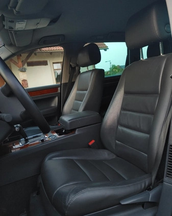Volkswagen Touareg cena 19999 przebieg: 263000, rok produkcji 2005 z Gdańsk małe 46